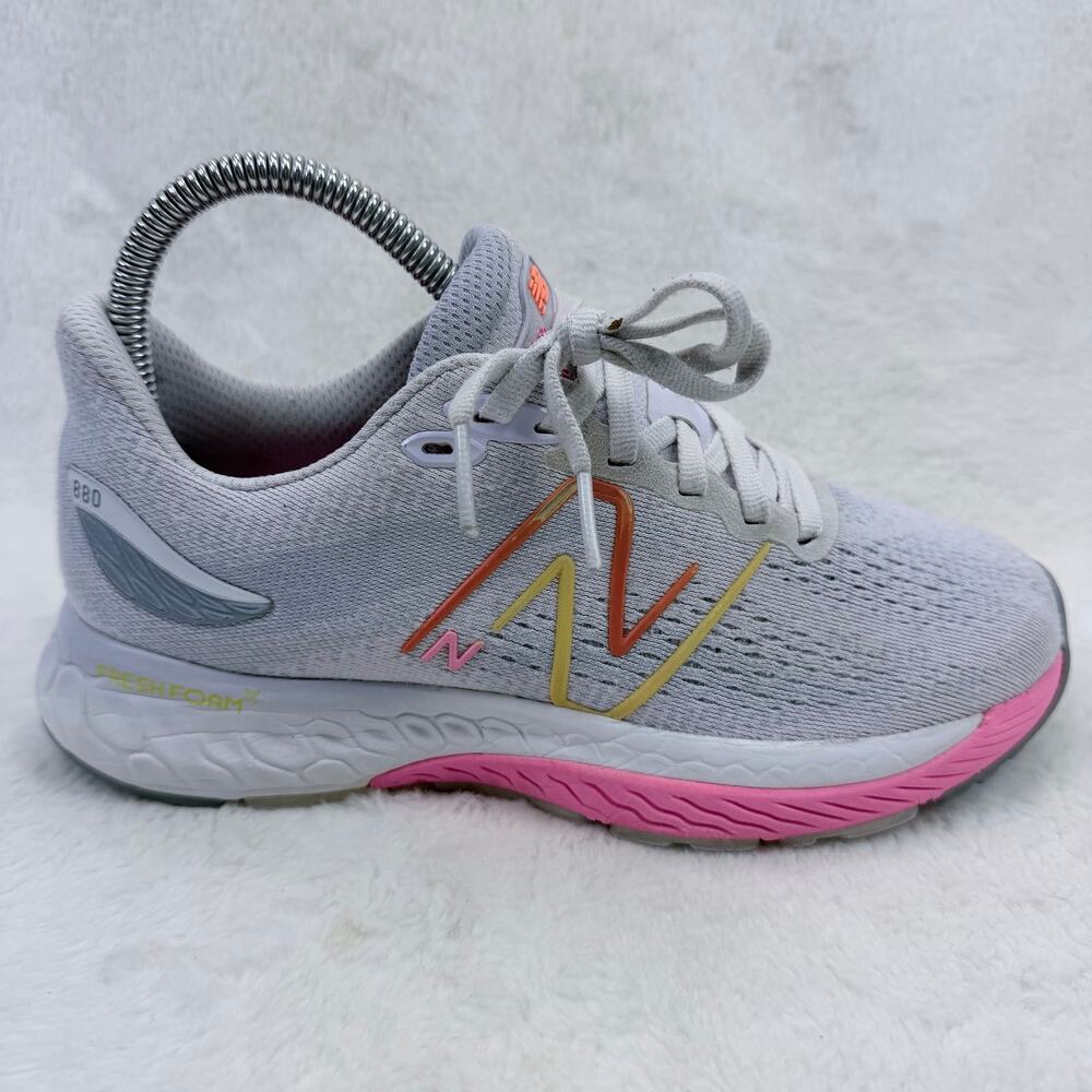 New Balance Fresh Foam X 880 v12 Women's Gray Pink Running Shoes Size 6 Sneakers